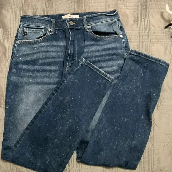 Kancan Deb High Rise Cigarette Leg Acid Wash Jeans Size 9 / 28 Like New - Picture 1 of 7